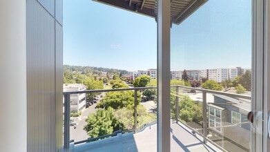 Interior Photo - Milehouse