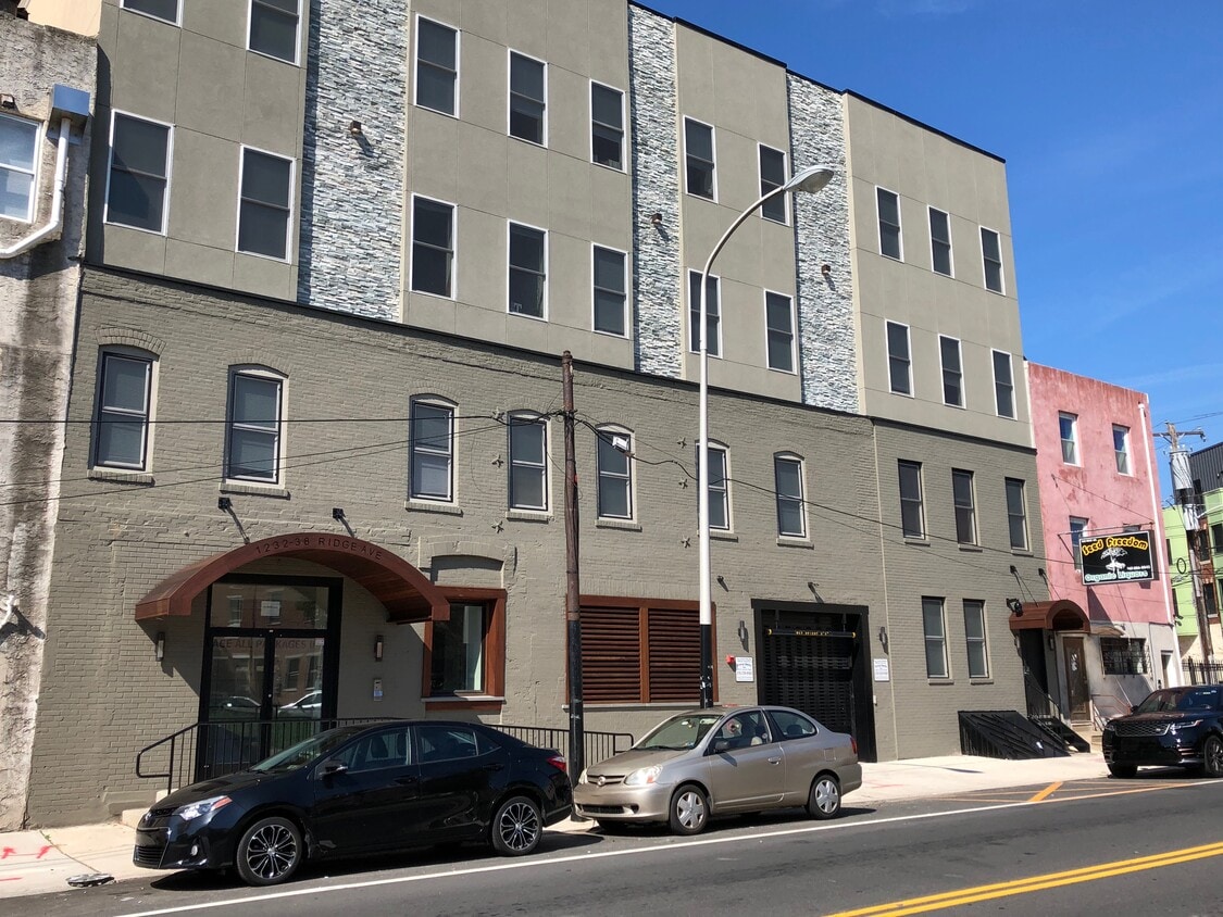Primary Photo - 1232 Ridge Ave