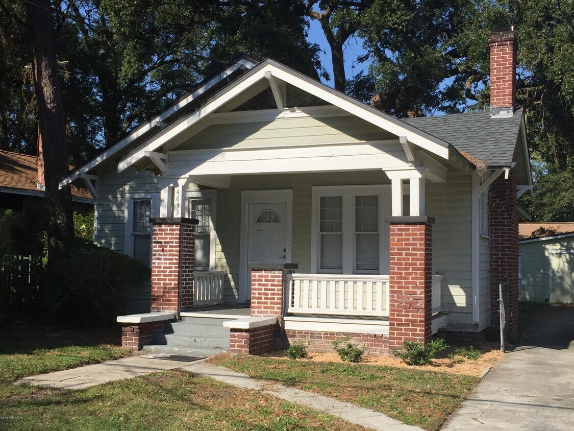 Foto principal - 4633 Royal Ave