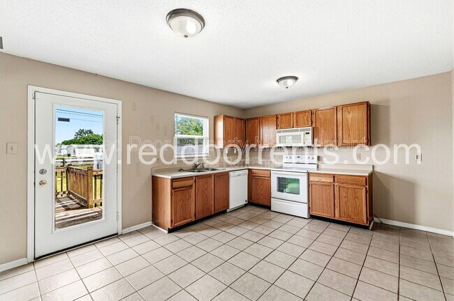 Foto del edificio - 76 Snowflake Cir