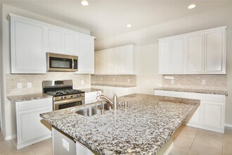 Building Photo - 1303 Keaton Ct