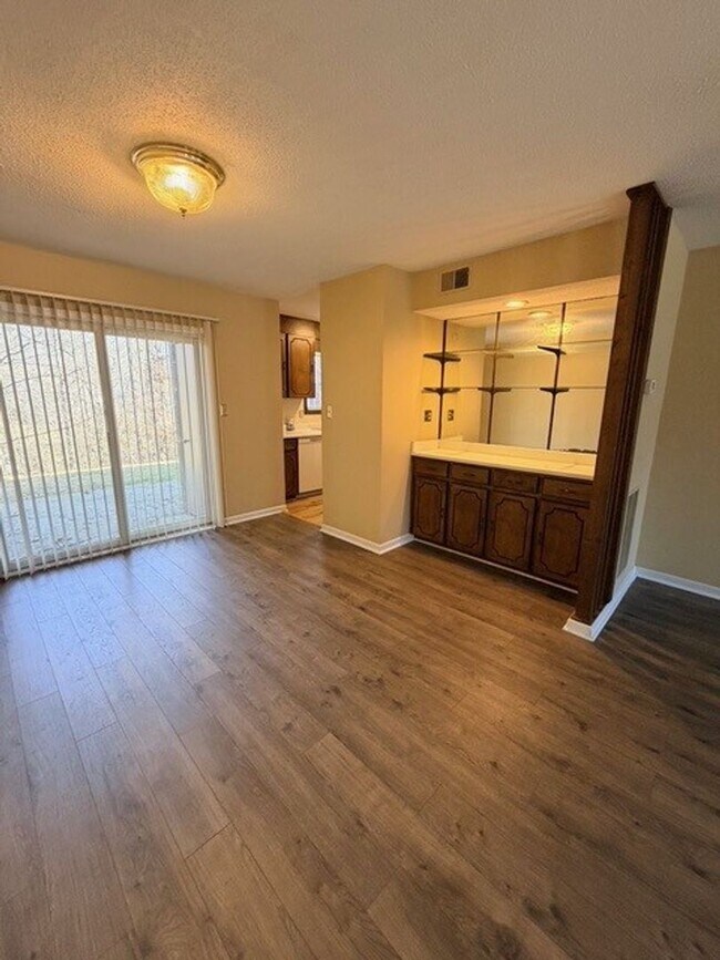 Foto del edificio - Rock Knoll