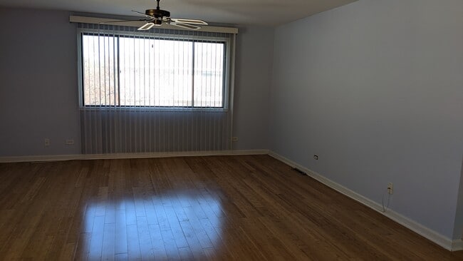 Building Photo - 134 Barcliffe Ln