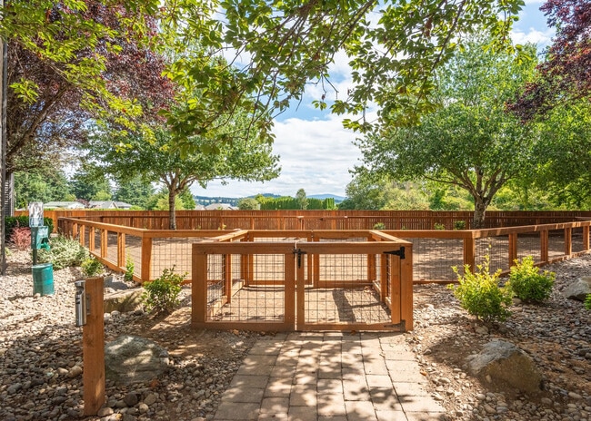 Building Photo - Mountain Meadows