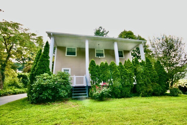 36 Ridge St, Katonah, NY 10536 - House Rental in Katonah, NY ...