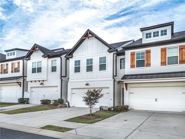 Foto del edificio - 124 Auburn Wds Dr