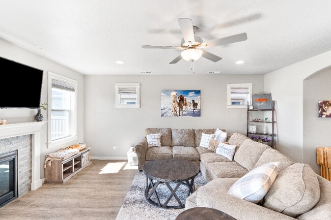 Foto del edificio - 10565 W Daylily Ave