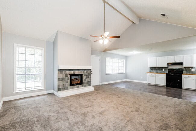 Foto del edificio - 1606 Edgewood Pl