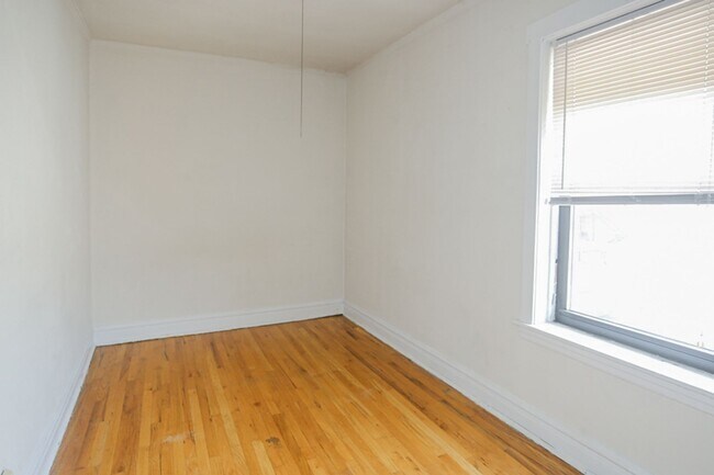 Foto del edificio - 2607 W Gunnison St