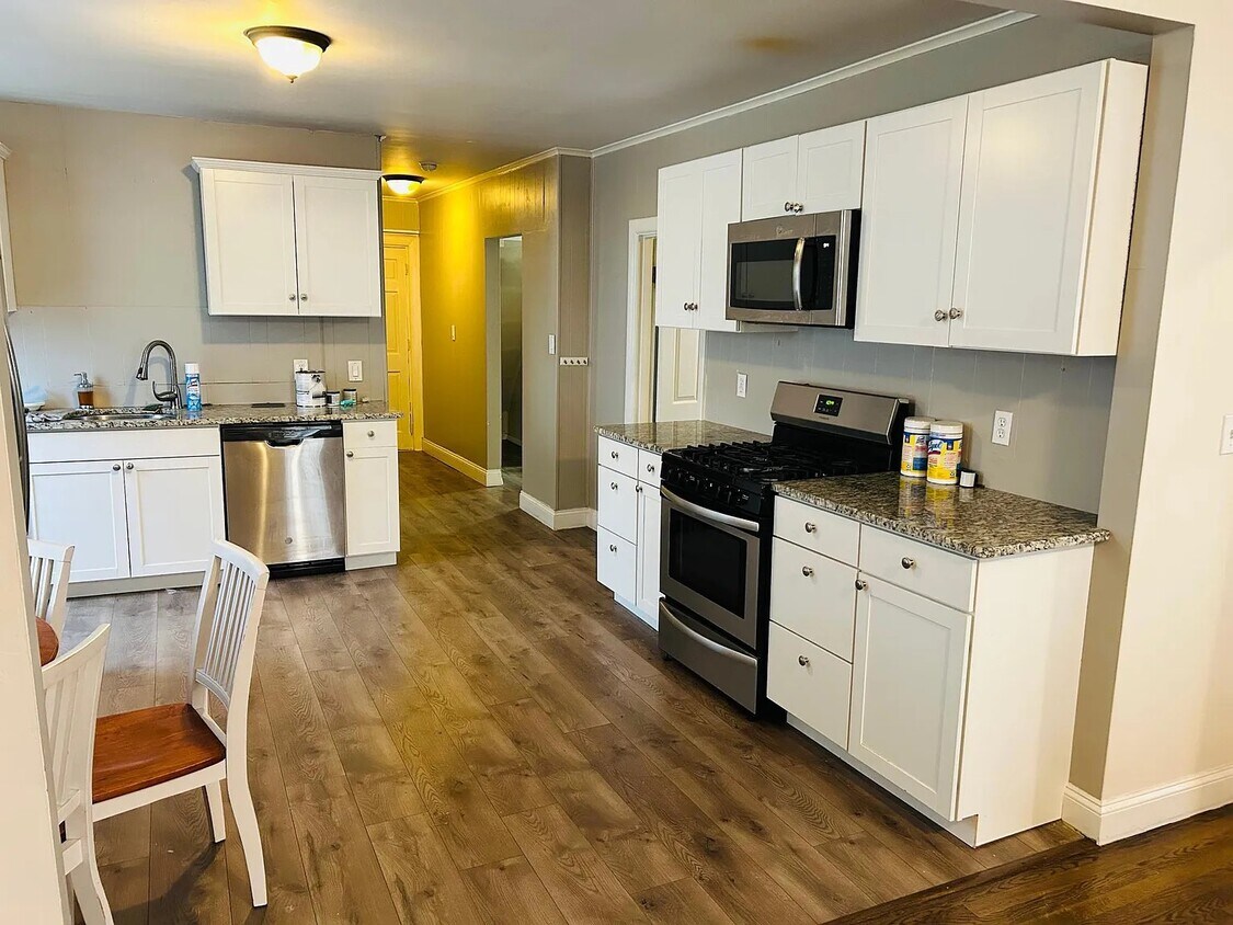 20 Jones St Unit 1, Providence, RI 02903 - 20 Jones St Providence, RI ...