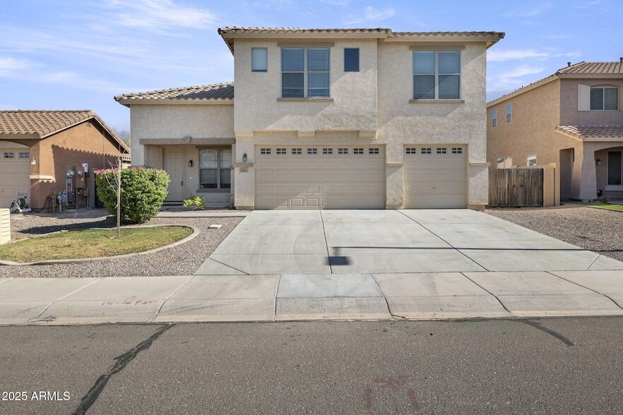 Primary Photo - 2261 W Mila Way