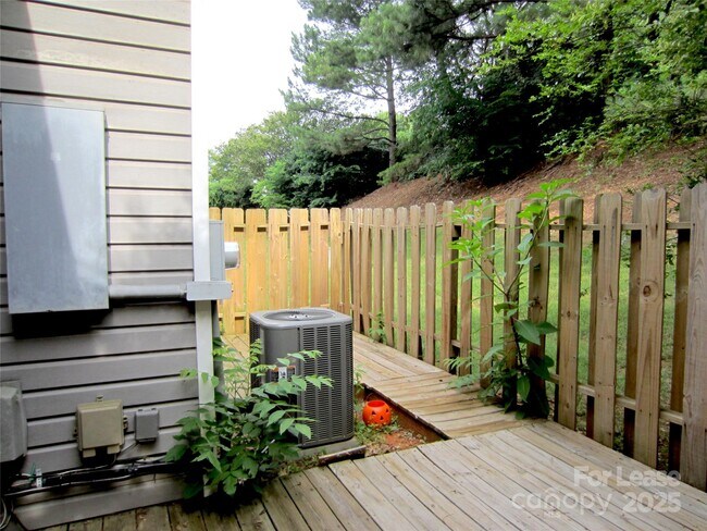 Building Photo - 5974 Prescott Ct