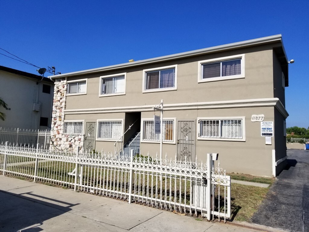 11877 Grevillea Ave, Hawthorne, CA 90250 Apartments in Hawthorne, CA