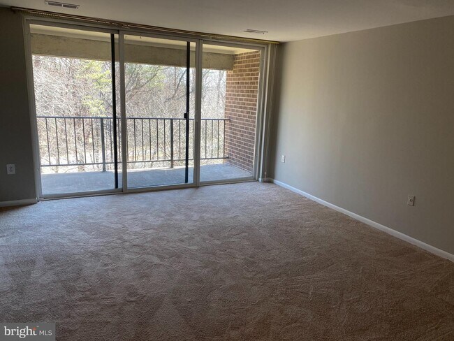 Foto del edificio - 1427 Northgate Square