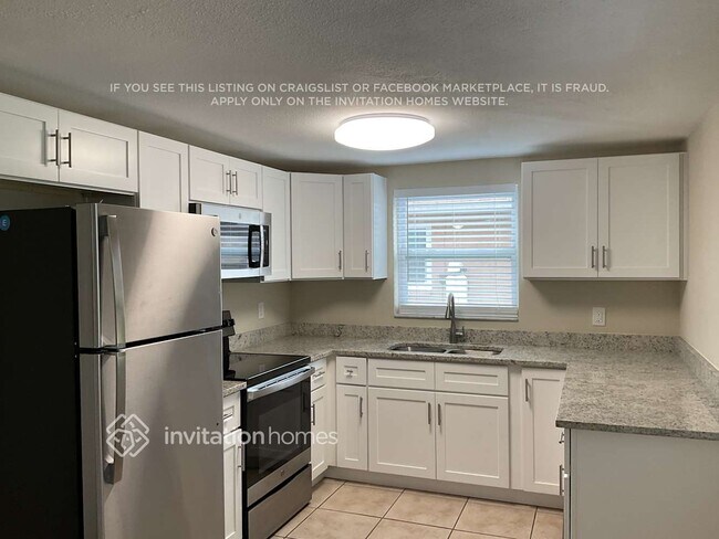 Foto del edificio - 1919 Dartmouth Dr