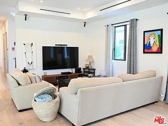 Foto del edificio - 1410 Coronado Terrace