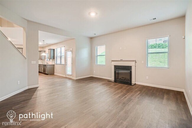 Building Photo - 5 br, 4 bath House - 2092 Massey Lane UNIT