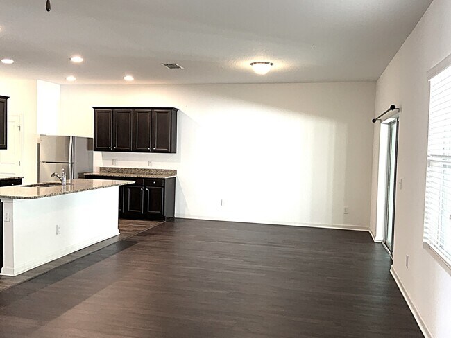 Foto del edificio - 4766 Osprey Way