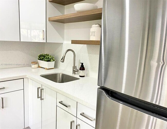 Foto del edificio - 2436 NW 49th Terrace