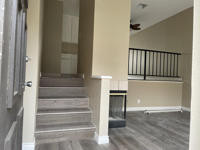 Building Photo - 27614 Nugget Dr