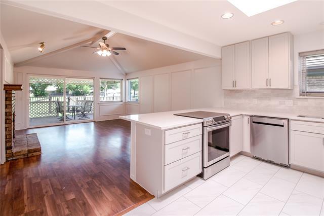 Foto del edificio - 2710 Laurel Oaks Dr