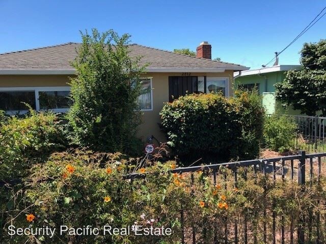 Foto del edificio - 2 br, 2 bath House - 2812 Esmond Ave