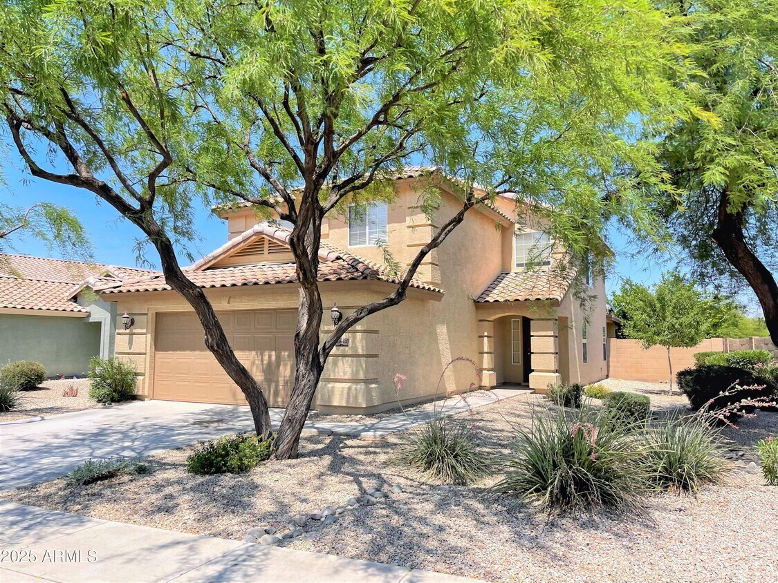Primary Photo - 31443 N Cactus Dr