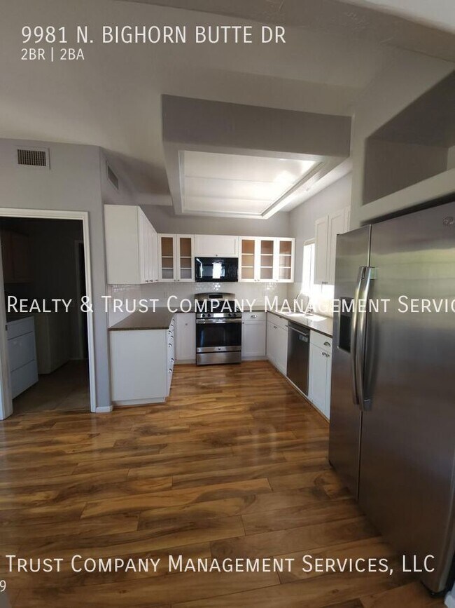 Building Photo - 9981 N Bighorn Butte Dr