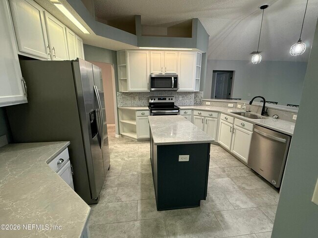 Foto del edificio - 9339 Whisper Glen Dr