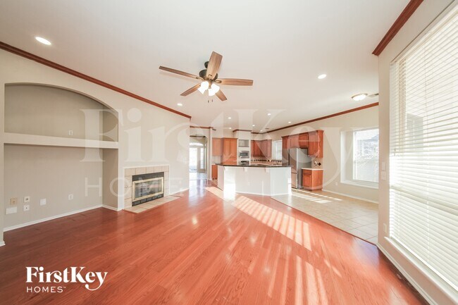 Foto del edificio - 12533 Youngs Pl