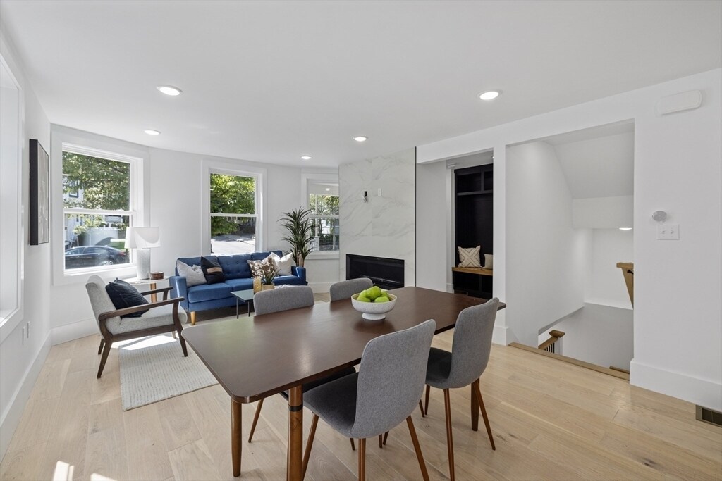 Foto principal - 325 Highland Ave