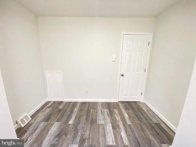 Foto del edificio - 3118 Hartville St