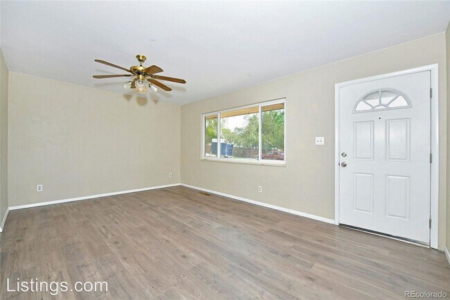 Building Photo - 5 br, 2 bath House - 414 Maplewood Dr
