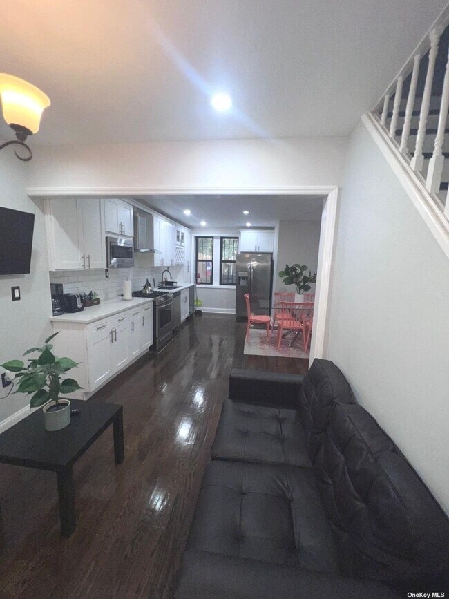 Foto del edificio - 209 Brooklyn Ave