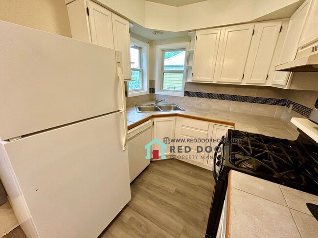 Foto del edificio - Charming 3-Bed, 2-Bath Home in Black Eagle...