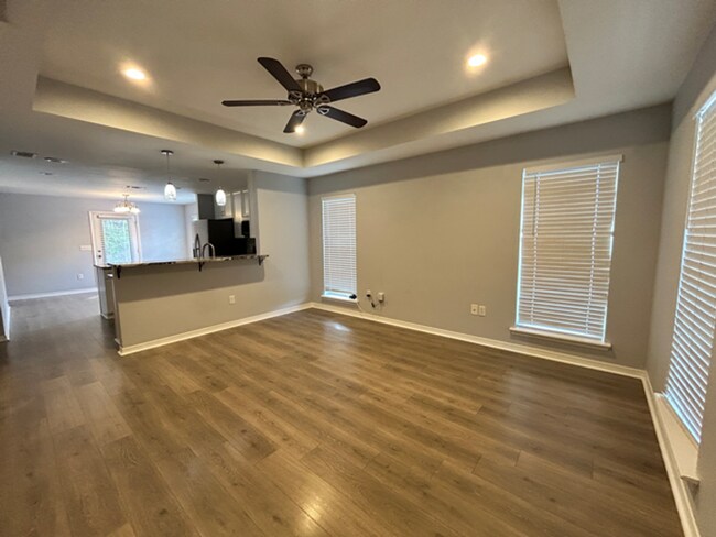 Building Photo - Gulfport home for rent