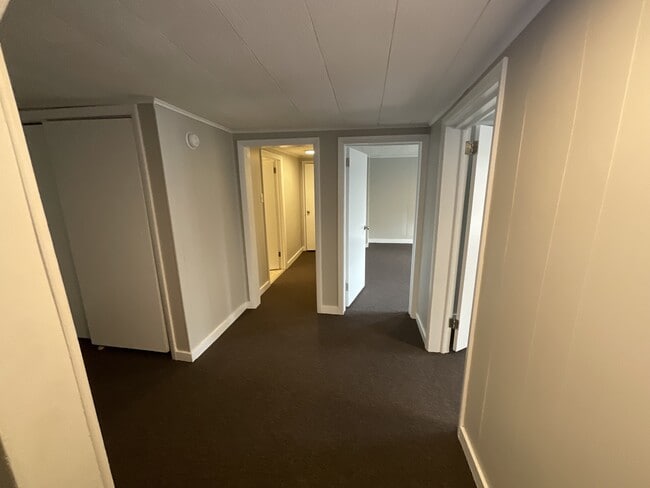 Foto del edificio - 218 N Pitt St