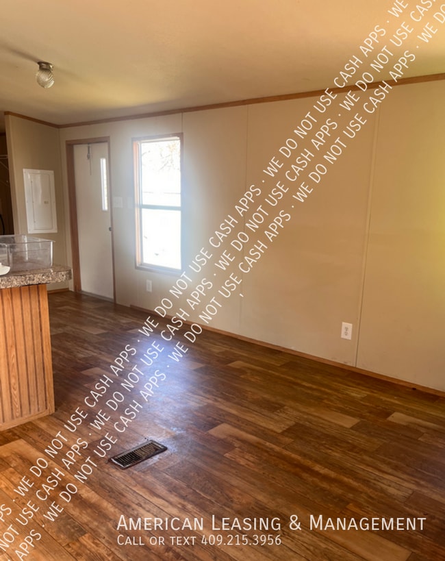 Building Photo - 3054 Woden Rd
