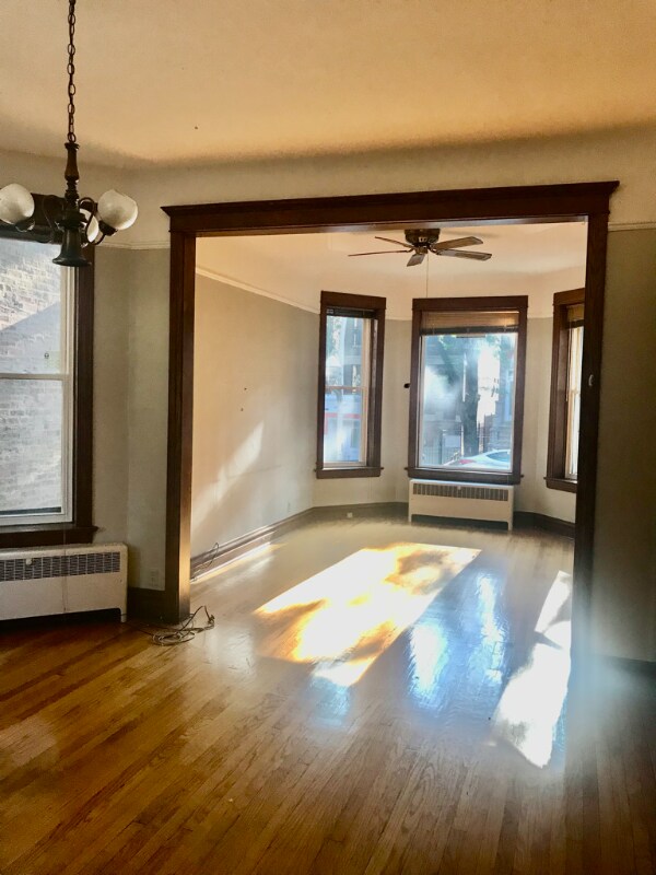 Foto del edificio - 3231 N Seminary Ave