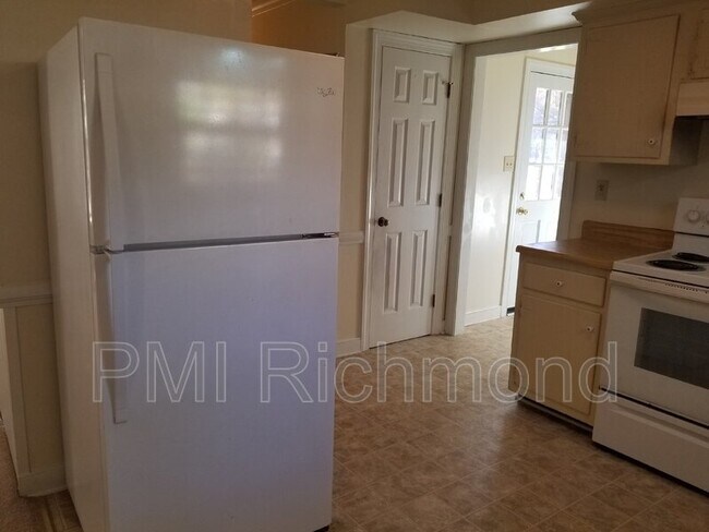 Foto del edificio - 9712 Kendrick Rd