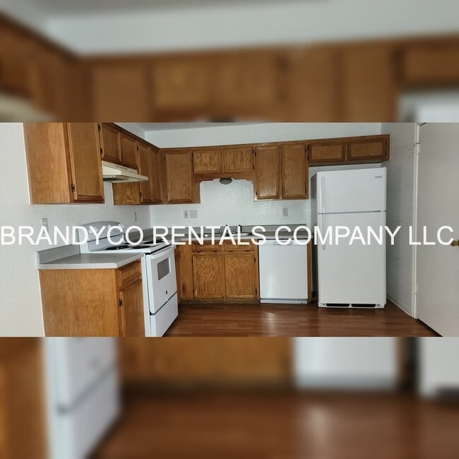 Foto del edificio - 901 Clairidge Ave