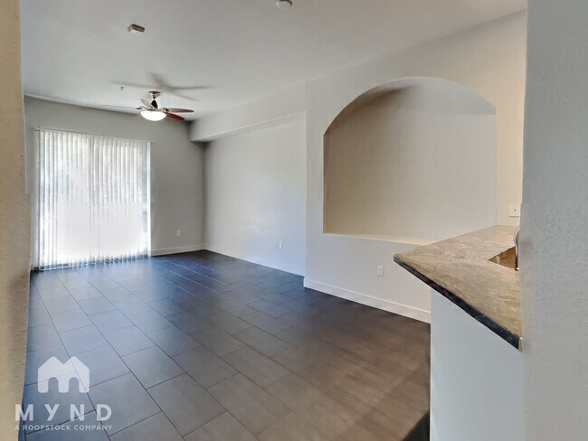 Building Photo - 68 E Serene Ave