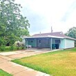 Foto principal - 1326 Sulphur St