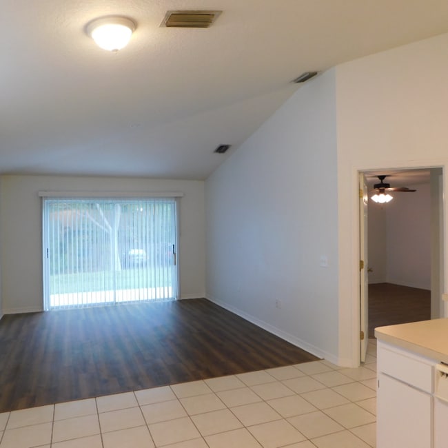 Building Photo - 22141 Breaker Point Ln