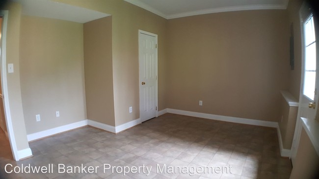 Building Photo - 4 br, 2.5 bath House - 22 Toms Brook Drive