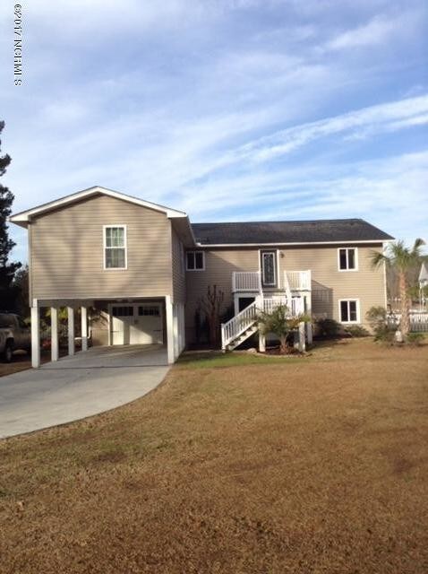Building Photo - 212 Club Point Dr