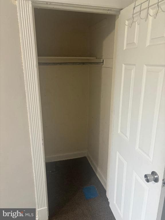 Foto del edificio - 7274 Radbourne Rd