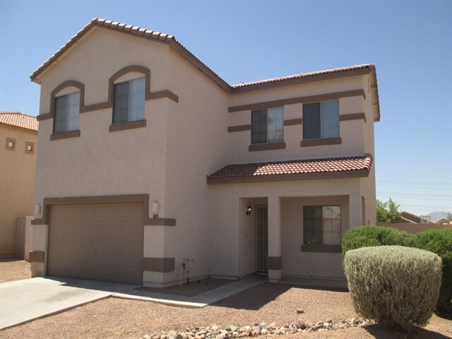 Foto principal - 6417 W Pioneer St