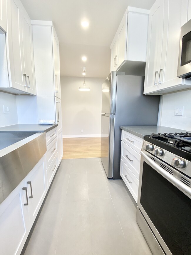 Kitchen - 1006 21st St
