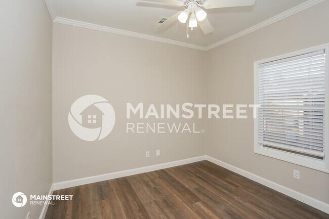 Building Photo - 1701 16TH AVE S, Saint Petersburg, FL 33712
